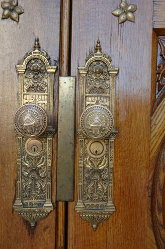 Door knob detail of Mormon Temple Door knob detail of Mormon Temple