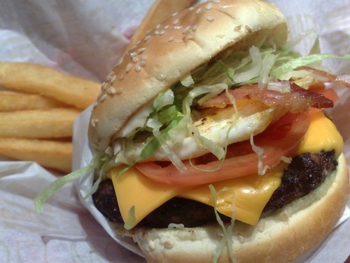 Red Robin's Bacon Cheeseburger Red Robin's Bacon Cheeseburger