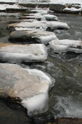 Cheonggyecheon Stepping Stones Across the Stream Cheonggyecheon Stepping Stones Across the Stream