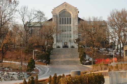 Welch-Ryang Auditorium Ewha Womans University. Welch-Ryang Auditorium Ewha Womans University.