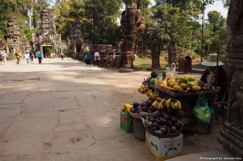 Fruit vendor at Preah Khan.