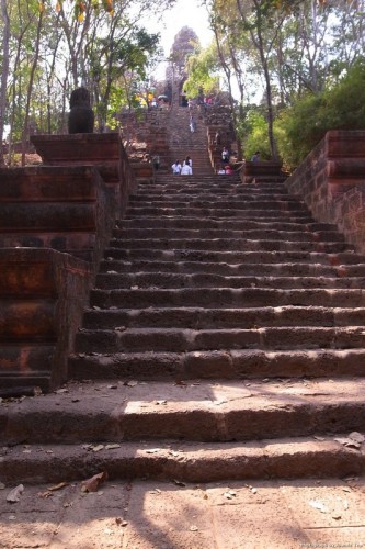 Stairs up to Wat Banan.