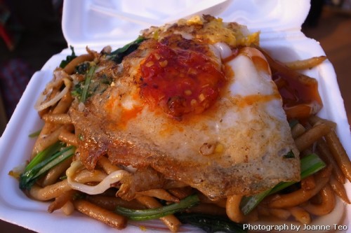 Closeup of fried noodle.